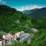Crowne Plaza hotel Borjomi 01