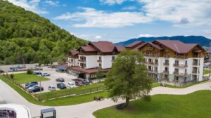 فندق وسبا كريستال 04 300x168