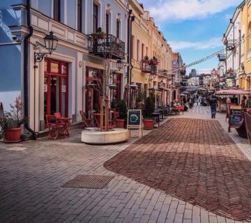 شارع العرب في تبليسي 360x320